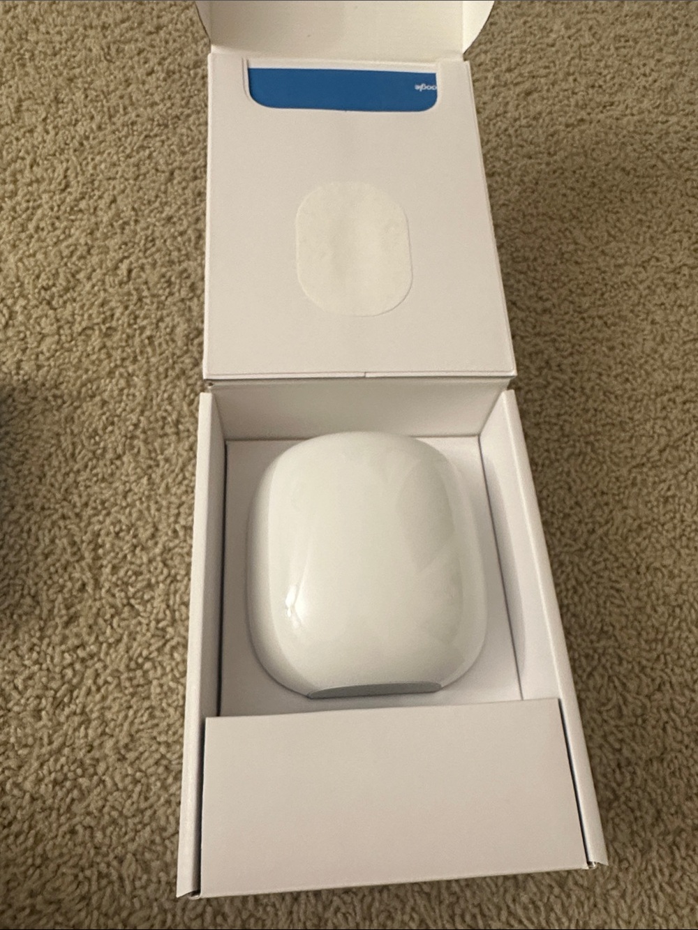 Google Nest Wifi Pro - White Mesh Router (Wi‑Fi 6E) Open Box - Picture 6 of 8